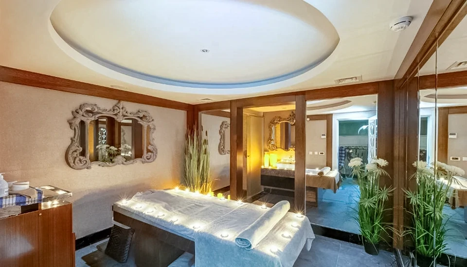 هتل گرانادا لاکچری بلک آنتالیا